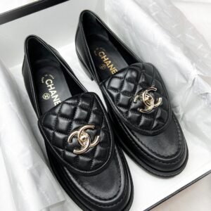 New chanel loafer size 37.5 , 39 พร้อมส่ง 2 ไซส์ค่ะ